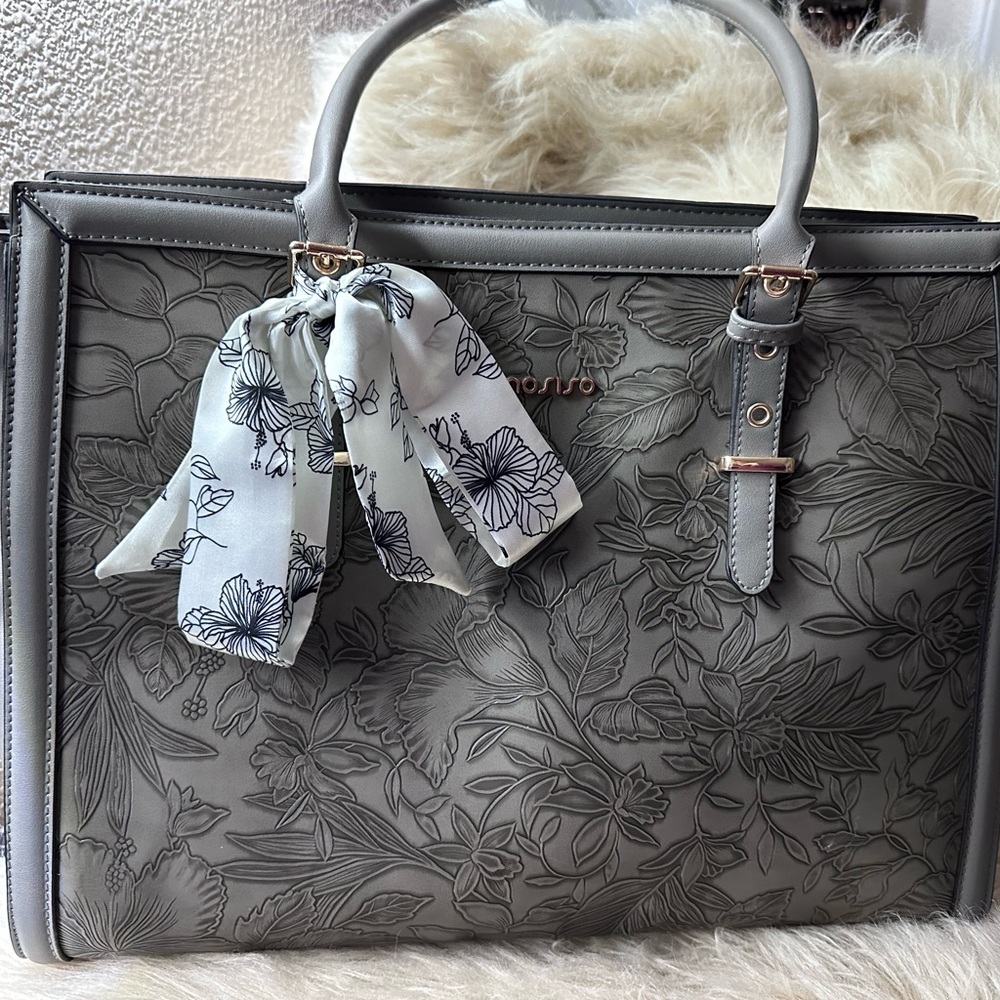 Gray Laptop Bag with Structured Design and Decorative Charm